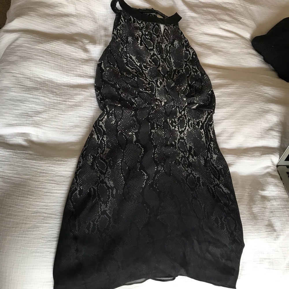 Designer ombré snake print dress! So unique